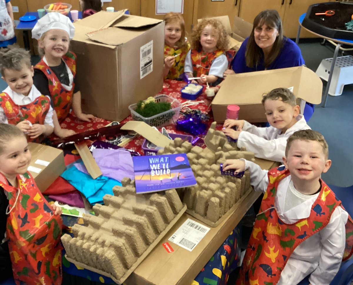 The Shining Star inventors and scientists have built a ‘Tidy Up’ robot to help them at tidy up time in the classroom.  It is part of the BUILD theme, from the Oliver Jeffers story: ‘What We’ll Build.’ Well done! ❤️