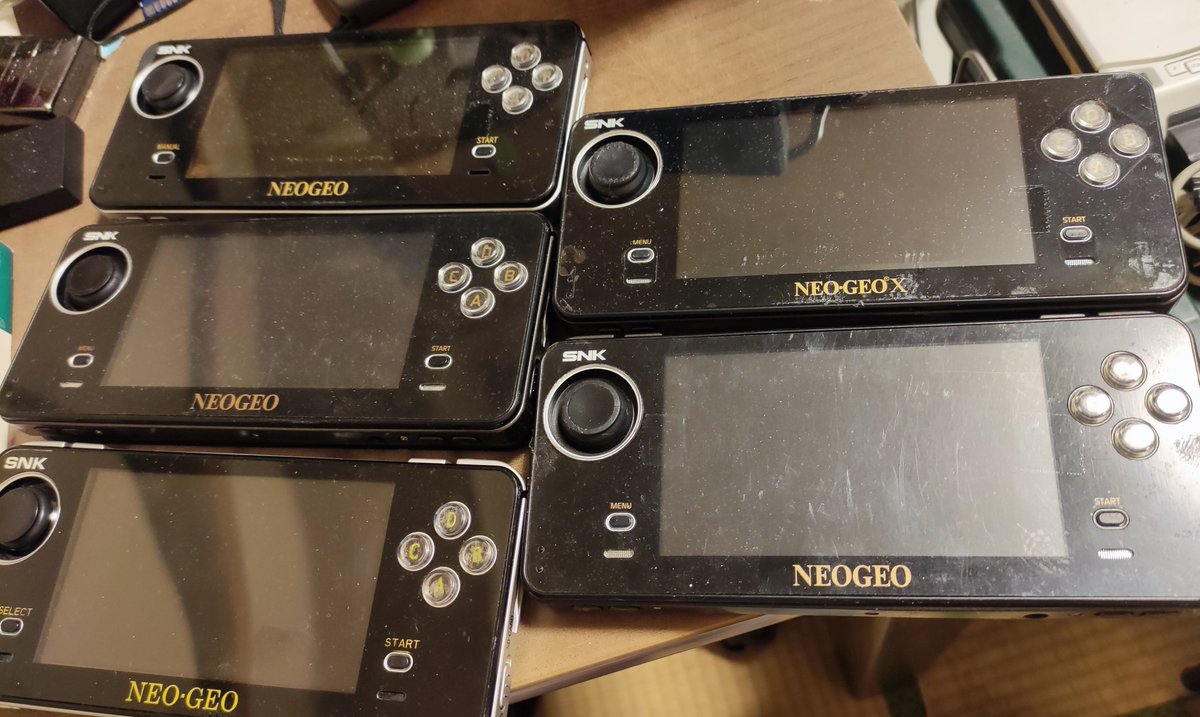 家電のHRDちゃん X ヽ(´ー`)ノエックス tweet media