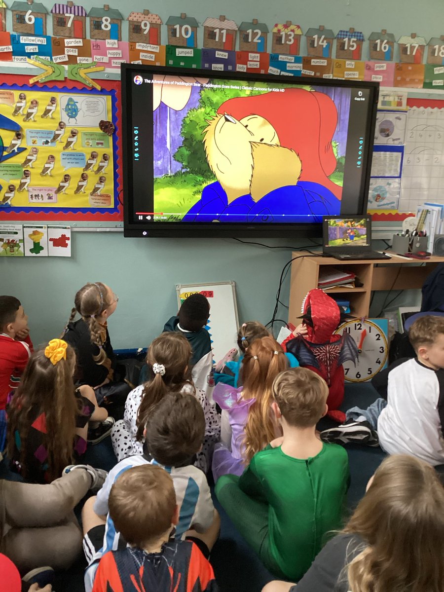 BaglanPrimary1's tweet image. Creative costumes and Paddington Stories from Mrs Giles in Blwyddyn 1 a 2 today. We wrote character descriptions, made book marks and designed book covers too 📖 #WorldBookDay2026 #welovereading