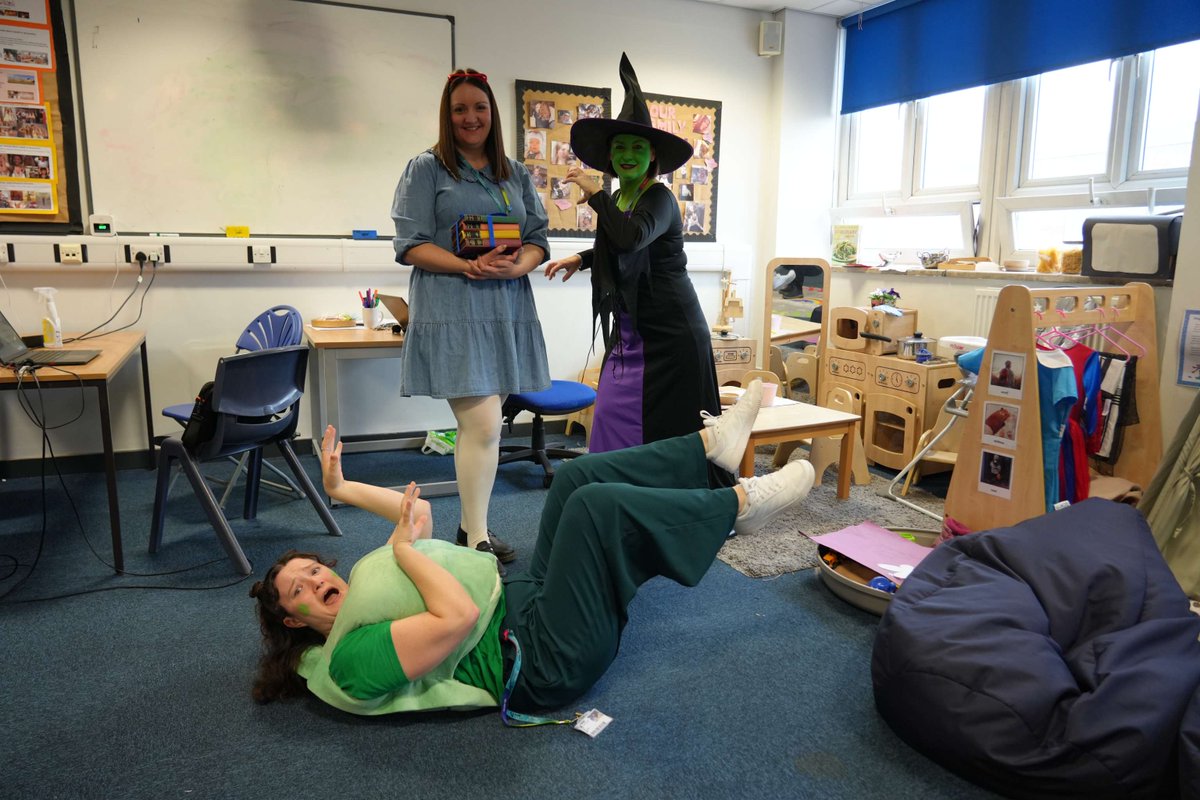 Rotherham College tweet media