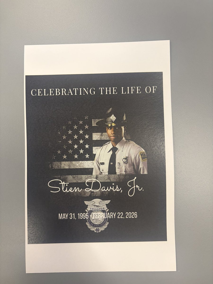 THPFallBranch tweet media