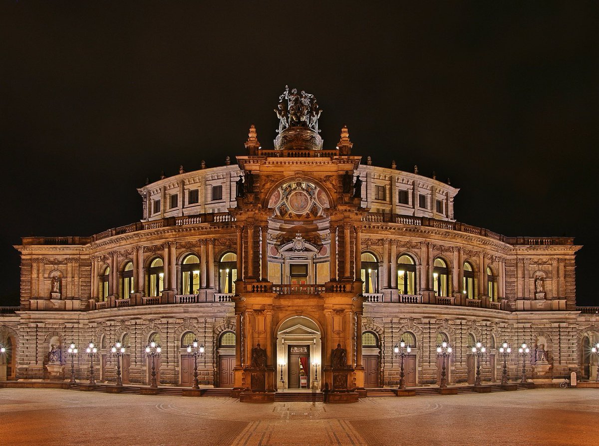 operamagazine's tweet photo. Dresden’s @semperoper has announced its 2026-7 season: https://t.co/29N1UUPRev
(Pic: Sebastian Terfloth) https://t.co/fWZyrXOfkj