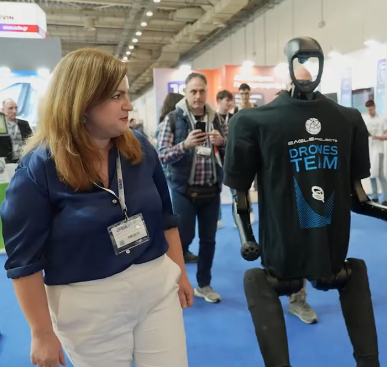 PraxisFactor's tweet photo. 📍 AR Expo 2026 | Booth A33 | Apr 25–27
Back for year two — this time with MCNS showcasing integrated Telecom, IT Infrastructure, Data Center &amp; Cloud solutions.
Connectivity. Resilience. Business continuity. 
Let's talk.
#ARExpo2026 #PraxisFactor #Infrastructure https://t.co/EiC2oH9gPd