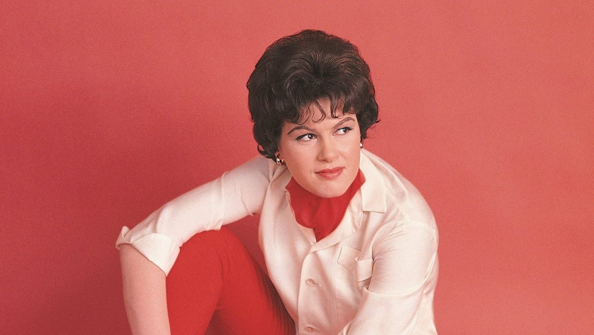 respectsapp's tweet photo. Respects to Patsy Cline, who died on this day (5th March) in 1963. As one of the most influential singers of the 20C, Patsy was one of the first country music artists to successfully crossover into pop music and wide acclaim. https://t.co/qbu0rgHiTF