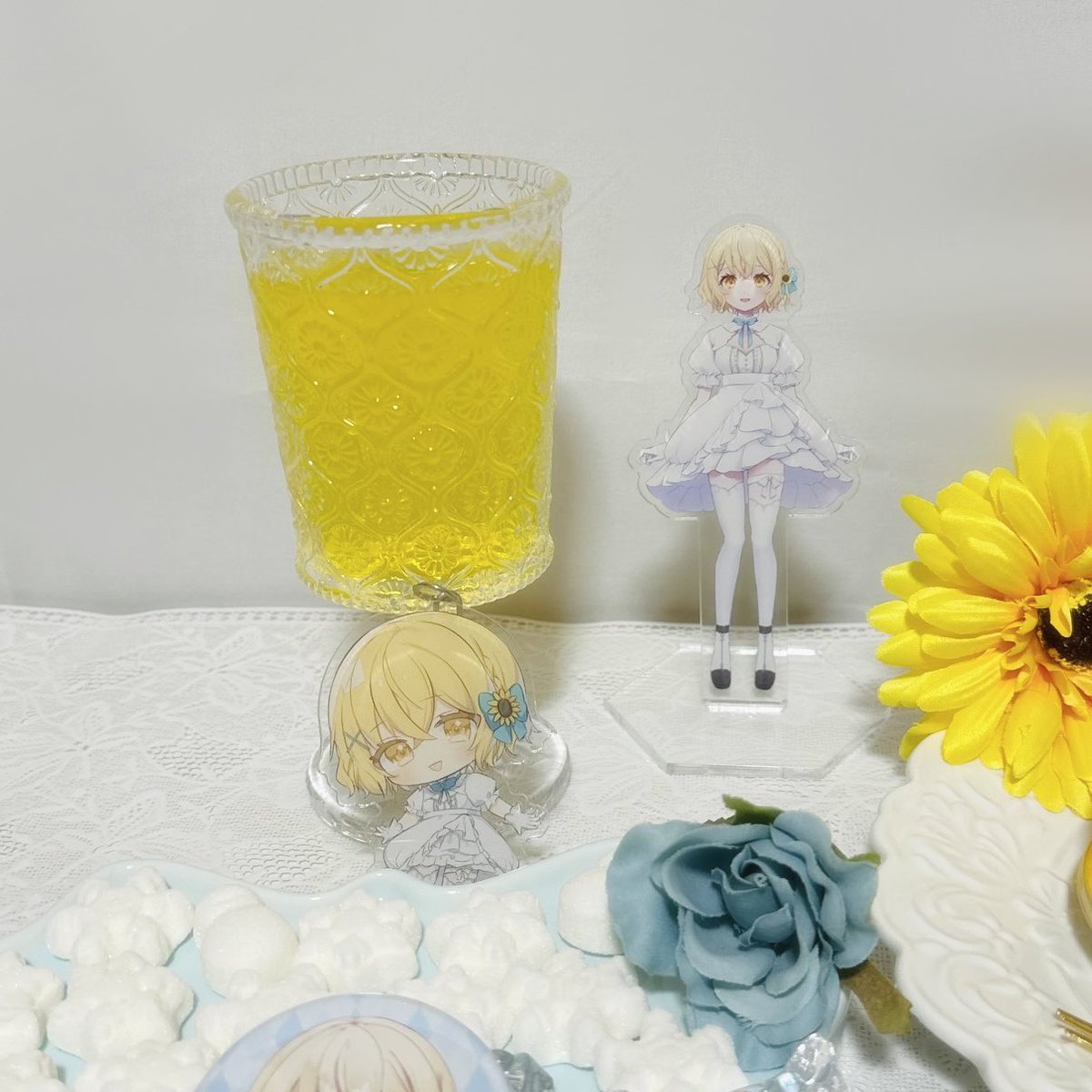 egohappy_'s tweet photo. かぴ様🌻【@coffeecapi】
今年もお誕生日おめでとうございます！！🎉
今日から更に素敵な1年を送れますように。

かぴ様の幸せが1番です。
もしまた元気な歌声を届けてくださる時は、(今と同じように)いつも通り全力で応援させてください。

いつでも待ってます！

#かぴちーの https://t.co/iAe5y5UGRU