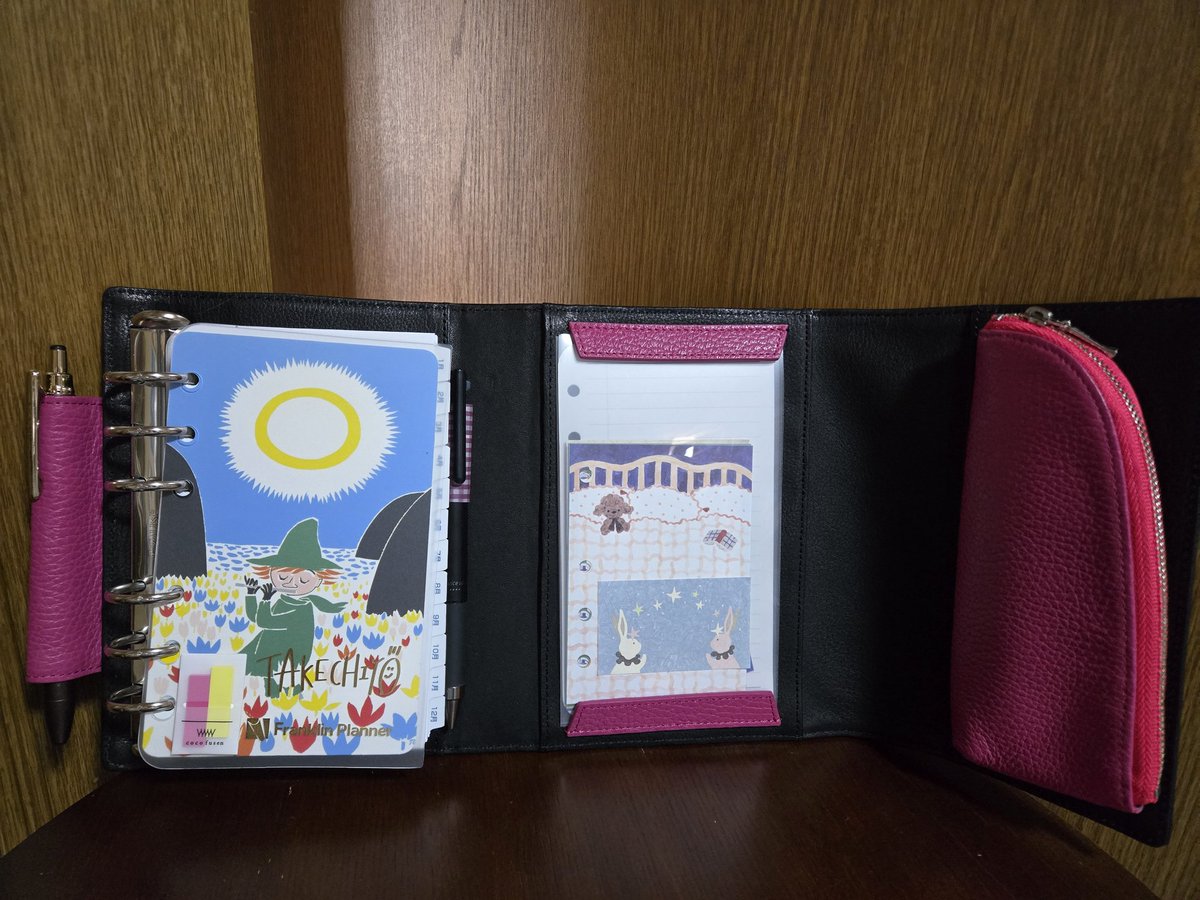 たけちよさんとフランクリンプランナーさんのコラボ手帳、ピンクハート