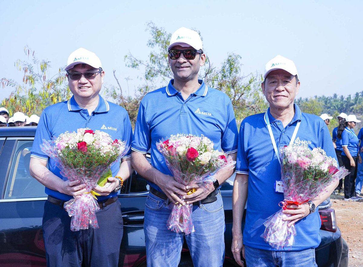 Delta India tweet media