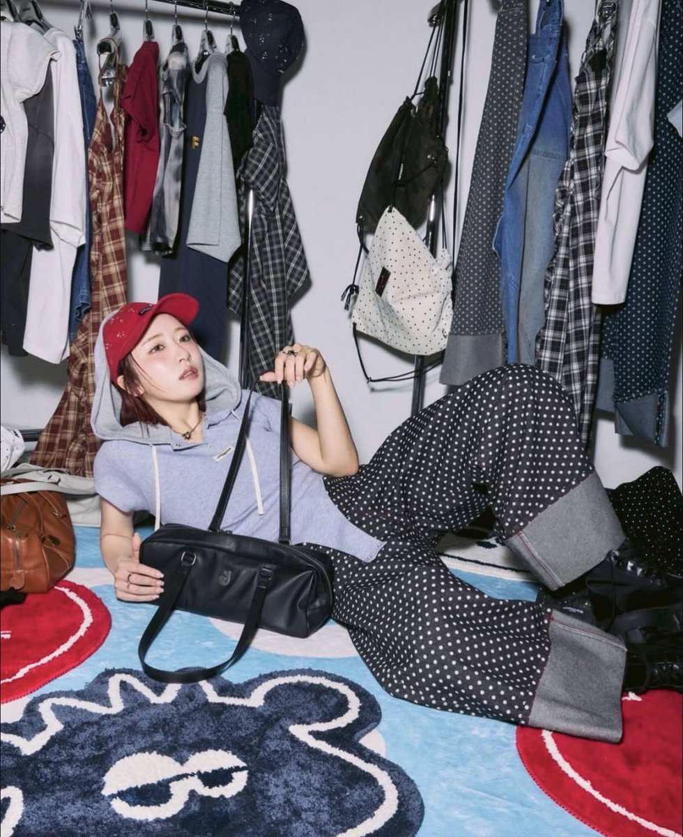 ___nicoichi___ @jimwag_official SUMMER? BUT MAKE IT A LOOK. #平成