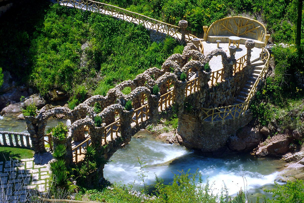 Museu del Ciment de Castellar de n'Hug tweet media