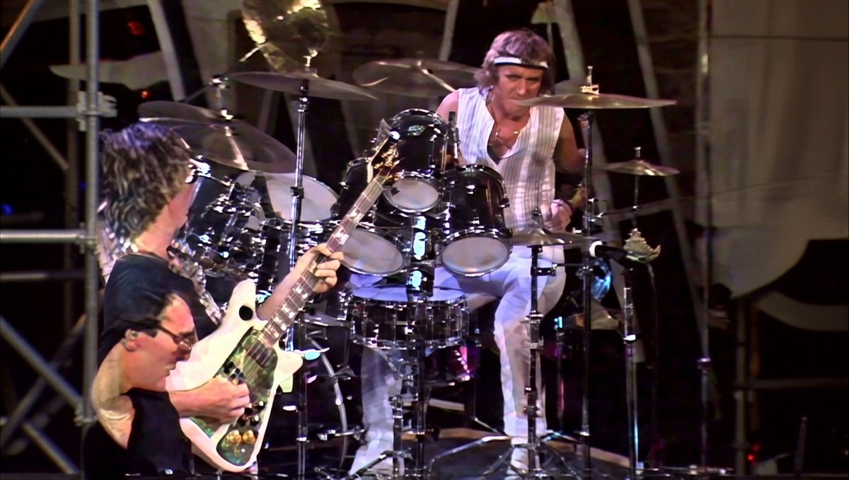 Ileane (eye-leen) tweet media