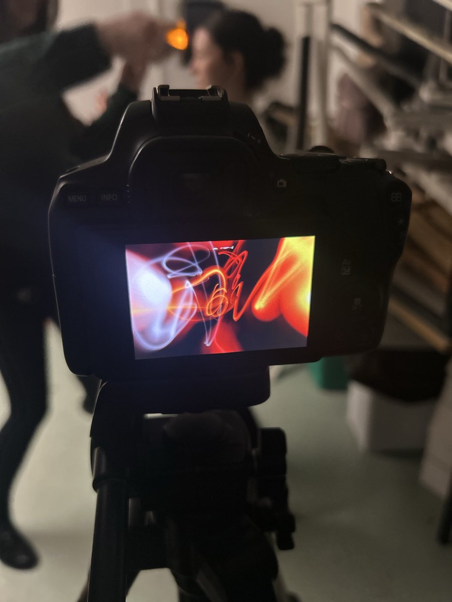 Laura Solly tweet media