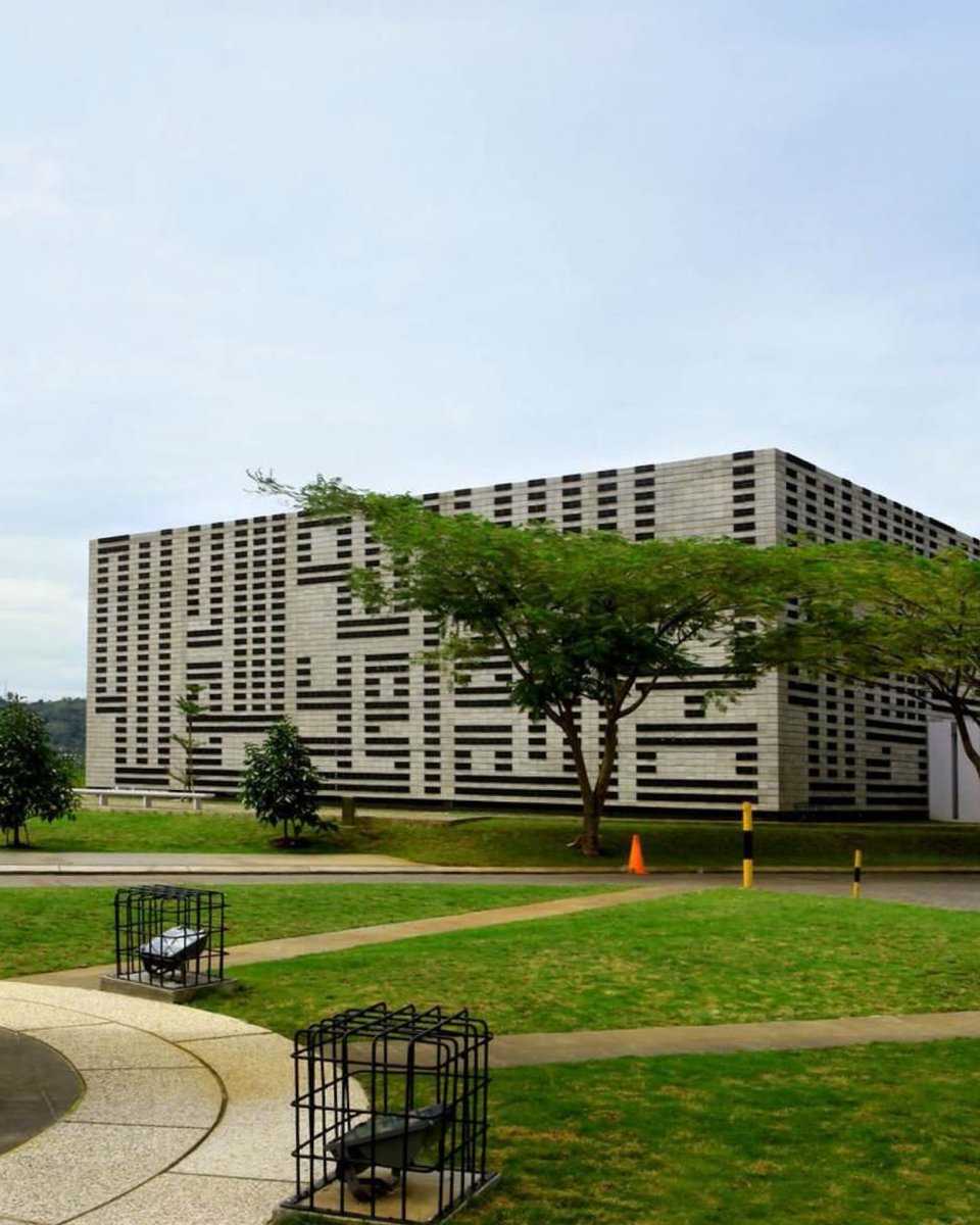 BookCabin tweet media