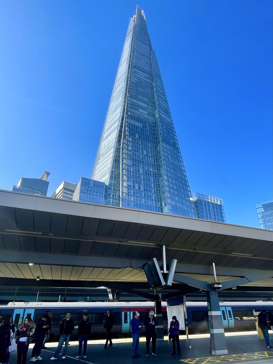 Mark O'Neill tweet media