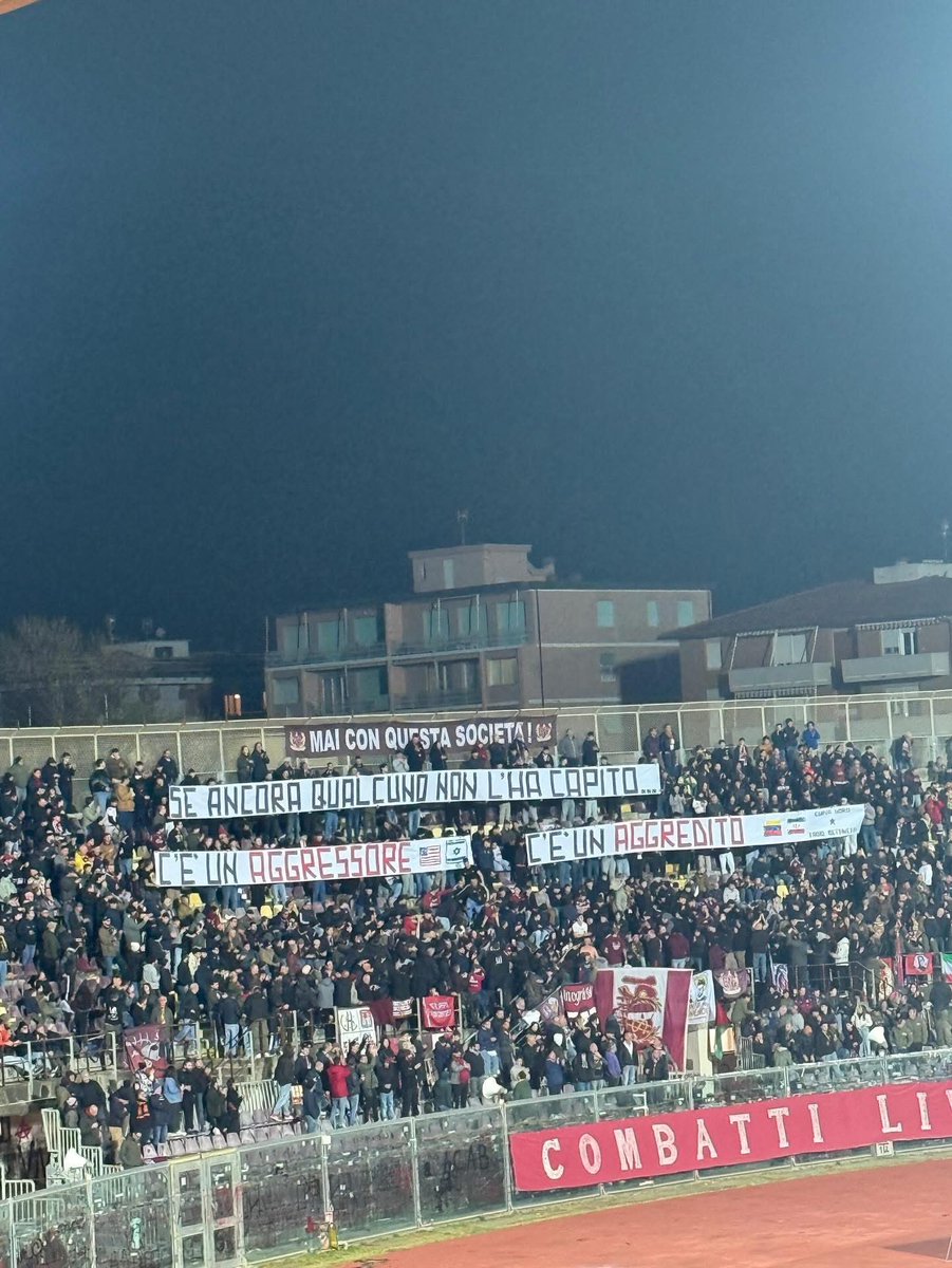 The Livorno stands protested the imperialist policies of the United States and Israel and the attacks on Iran: 

❝If anyone still hasn’t understood, there is an aggressor and there is someone who has been attacked.❞