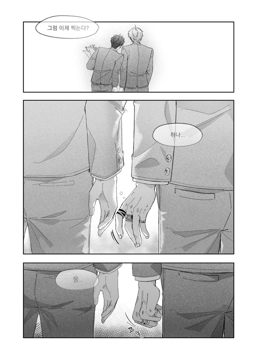 ytczbh6136's tweet photo. 외지주 재열형석 졸업식 만화 (3/5) https://t.co/ky4lyxmyxR