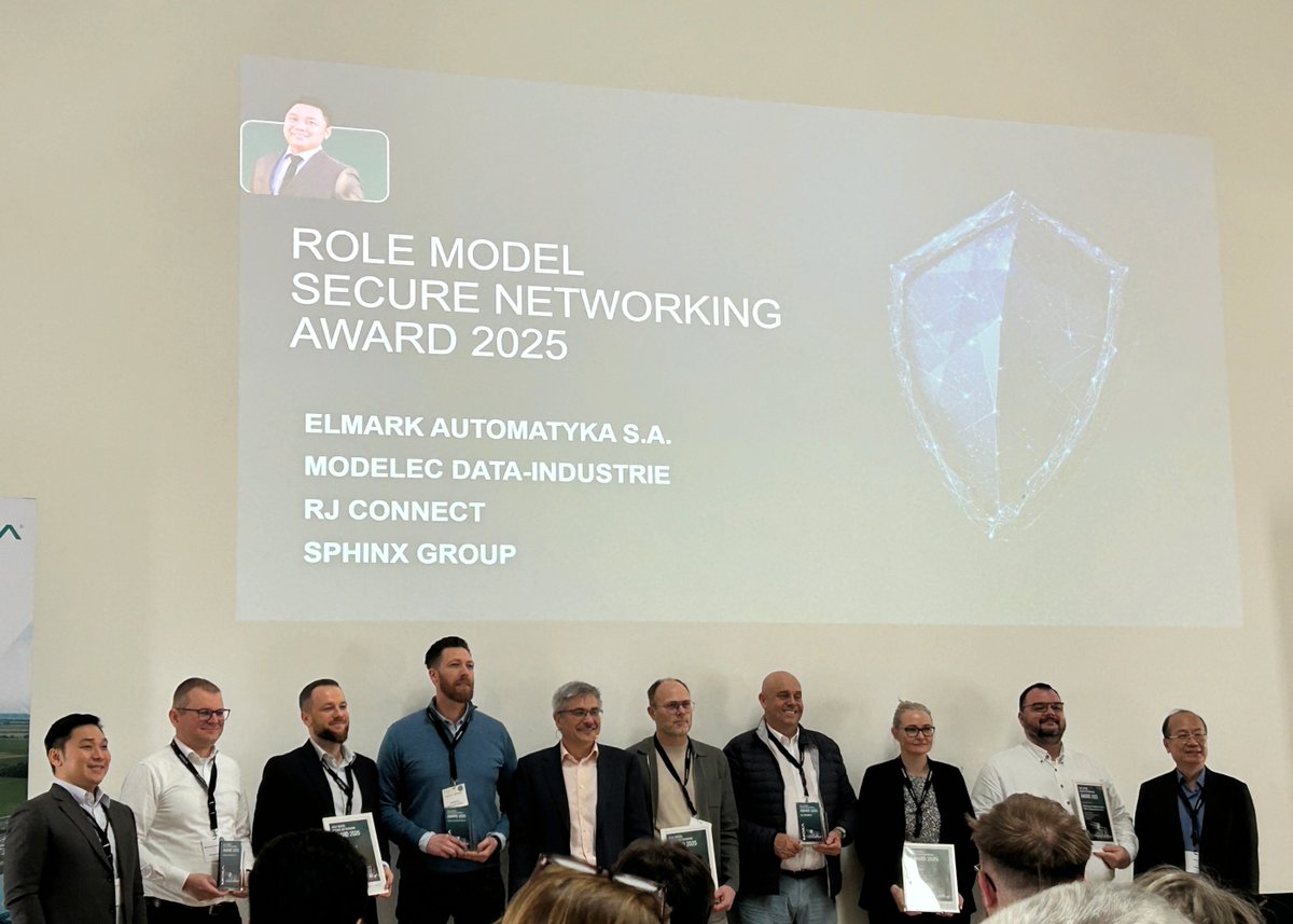 ModelecData's tweet photo. Trots! 🎉 Tijdens de Moxa European Sales Conference mocht MODELEC maar liefst 3 awards ontvangen:
🏆 Leadership Energy Transition
🏆 Marketing
🏆 Secure Networking

2e jaar op rij rolmodel in Secure OT Networking!

#trots #moxaconnects https://t.co/8tGDdZqSjT