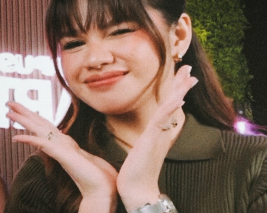 jiahaofilm's tweet photo. ganda @ashsarmientoo ♡ https://t.co/IYmvEUGiAx
