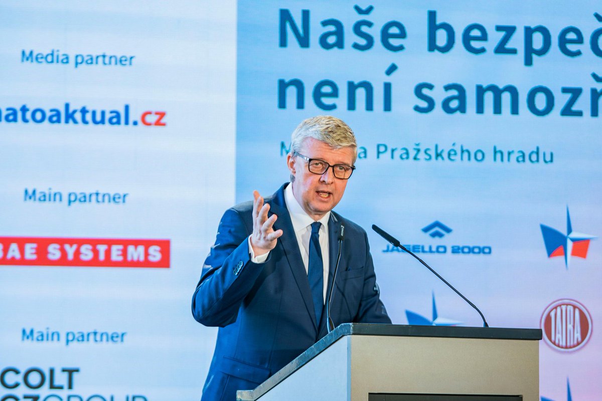 Karel Havlíček tweet media