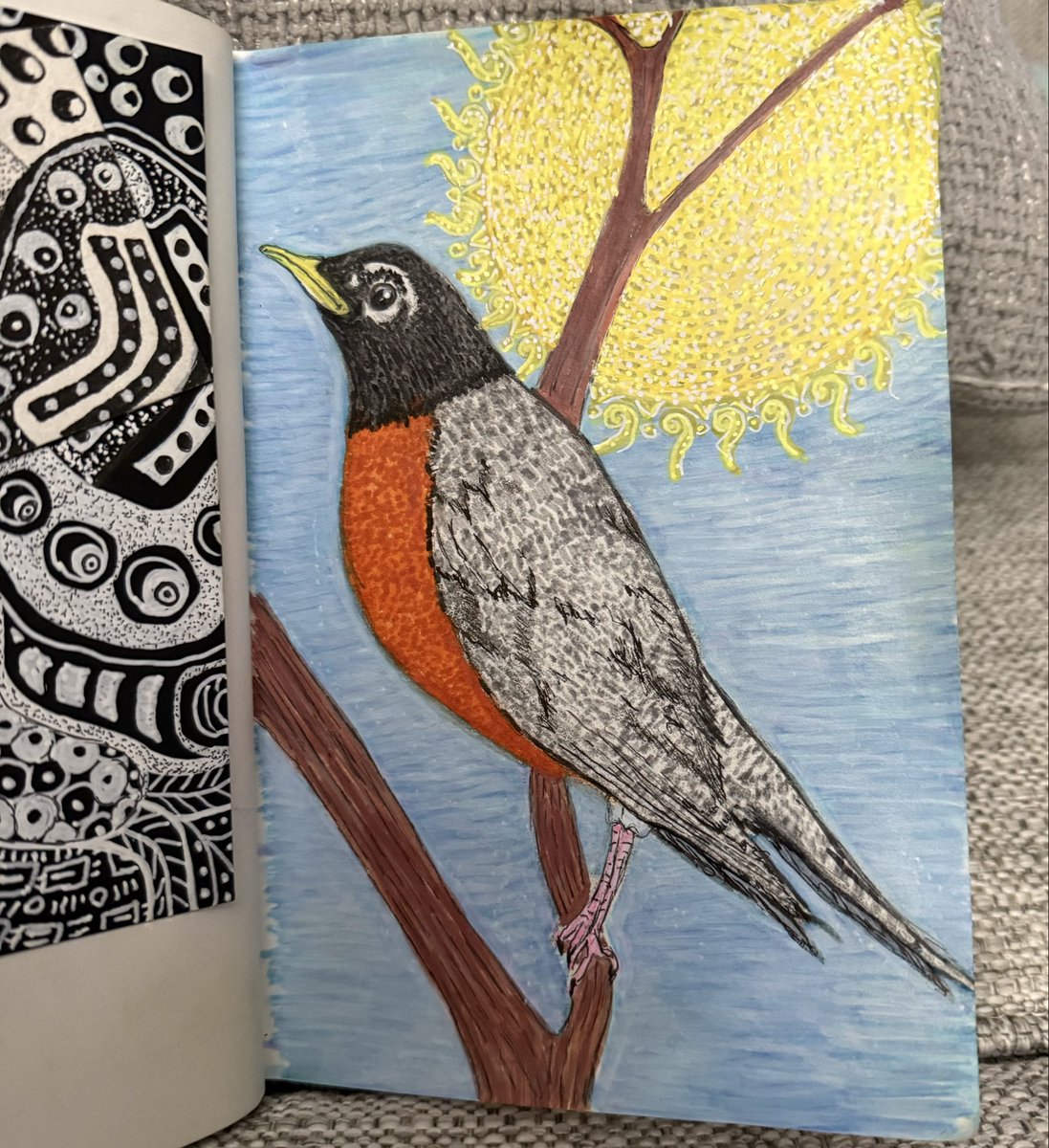 BarbraArtistPad's tweet image. My first spring bird is finished. Feels like the season has officially begun. More to come. 🐦🌿 #SpringIsComing #BirdArt #CreativeFlow #NatureInspired #SpringVibes