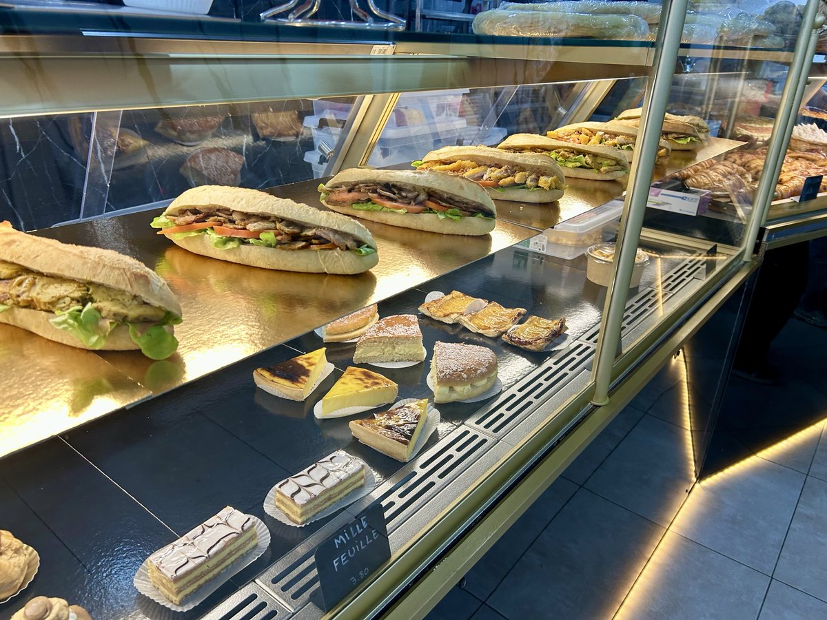 #Commerce #CentreVille #Proximité #SalonDeProvence #Boulangerie