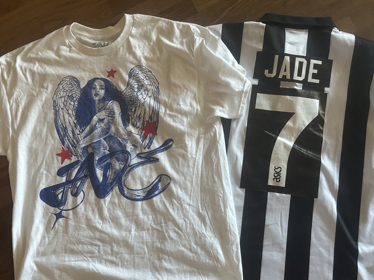 cloud🏳️🌈 tweet media