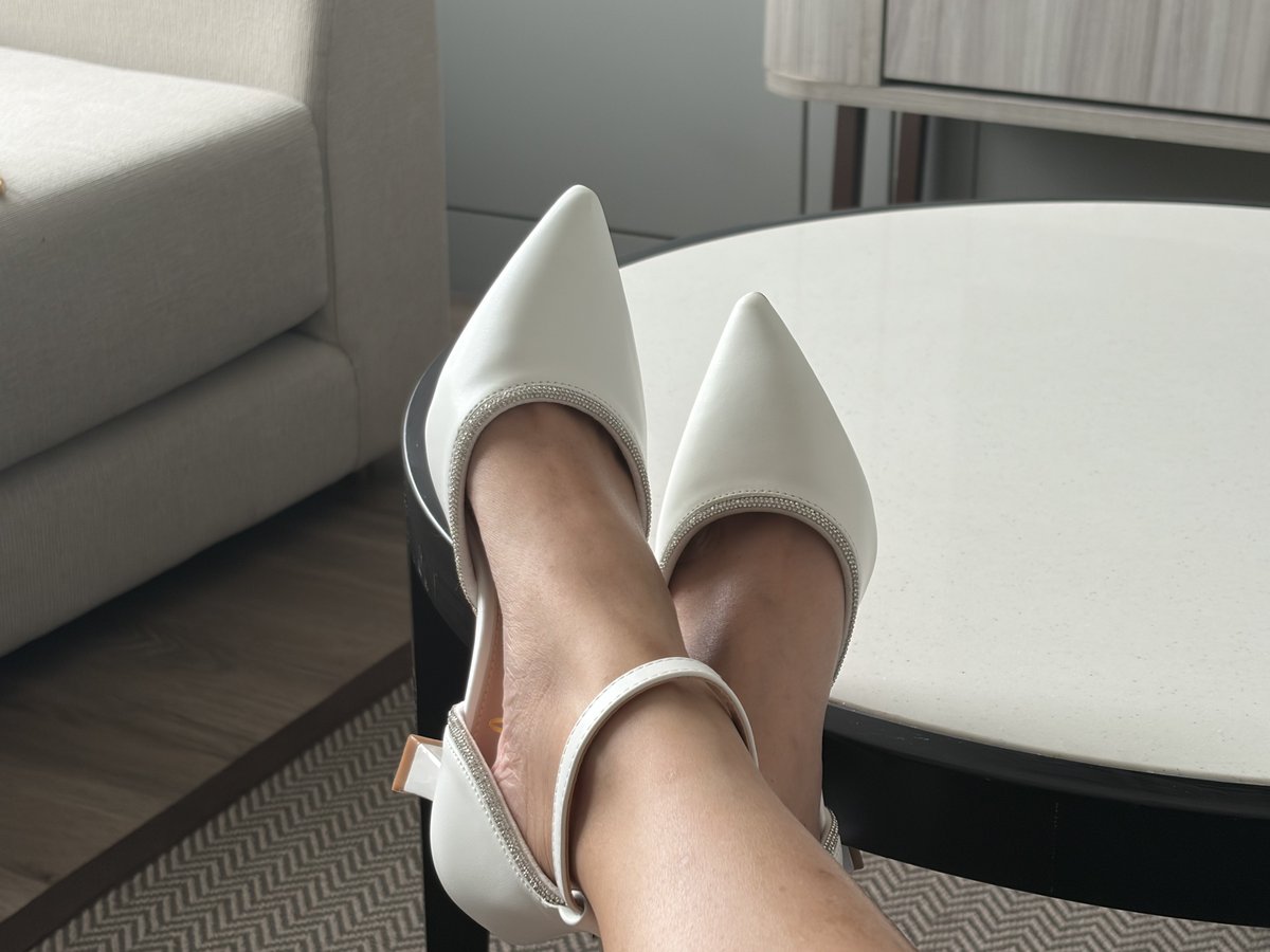 🦷🪽 tweet media