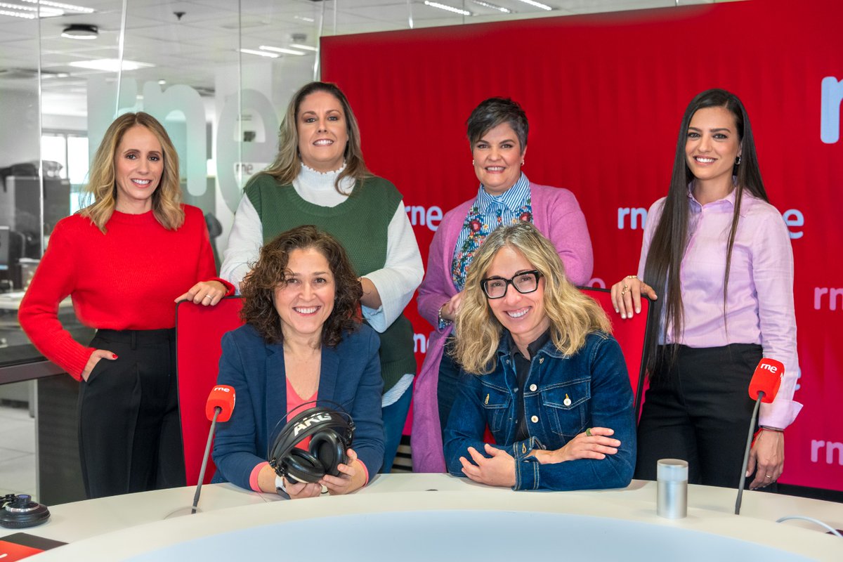 🤩 Historia en femenino en el Día Internacional de la Mujer 

💜Por primera vez, seis mujeres ocupan los principales puestos de responsabilidad en la dirección de RNE Deportes, con Silvia Barba al mando

rtve.es/n/16966136/ a través de <a href="/rtve/">RTVE</a> 

#8MRTVE #LasVocesDeTodas
