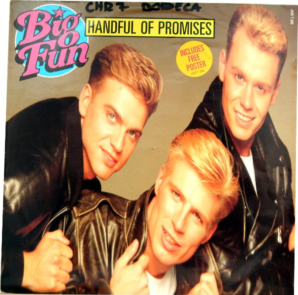 myfizzypop's tweet image. Some great songs released #onthisdayinpop in 1990 - starting with @PWLHitFactory's latest release! #BigFun gave us a #HandfulOfPromises as their third single (and a free poster with the 12"! Bonus)! Sing-along fun with a chorus as big as all out doors!
onthisdayinpop.com/2020/03/big-fu…
