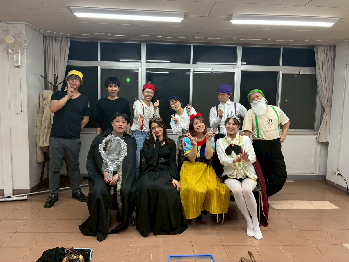 shibaigumitora's tweet image. じつはご縁で児童劇の上演オファーを頂きました！
一部キャストを変えて、白雪姫がかえって参りました！たくさんのこどもたちに楽しんでいただきforCHILDRENの活動幅が広がり、とても嬉しくおもいます！

#forCHILDREN
#とらしら