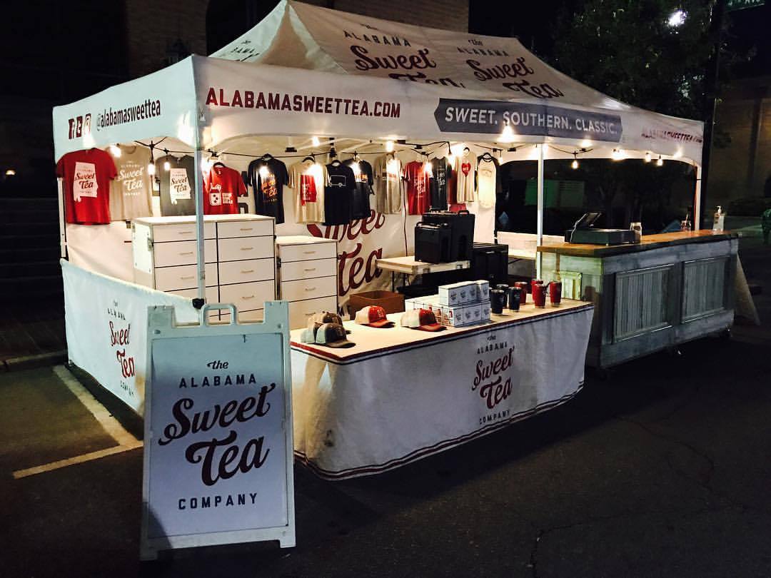 Indoors, outdoors, or a combination? Depending on where you want to use your branding tools you might opt for waterproof banners, foldable banner stands, or removable floor graphics. Which one is the right one for you?