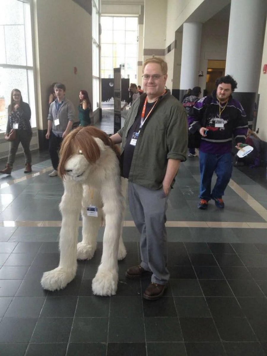 AnimeDailyPost's tweet photo. This cosplay is wild https://t.co/hakY8emvPY