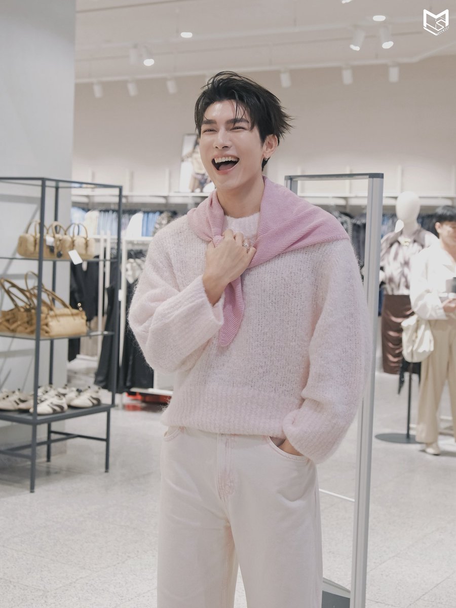 MewSuppasit Thailand tweet media