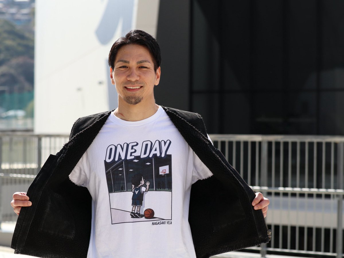 本日、とある取材に対応中の #狩俣昌也 選手。 このTシャツは…😳 狩俣