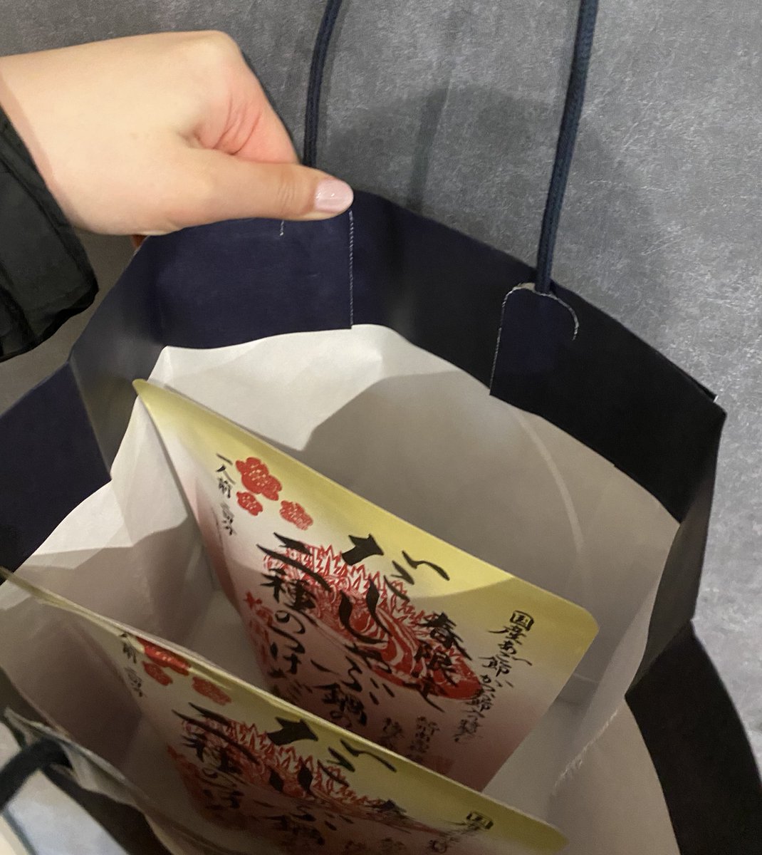 shiotan_lemon_'s tweet photo. ハマりすぎてまた買って、この前のとでごまだれが余ったから温しゃぶサラダに使った🥗レタスしゃぶじゃぶ用の豚を出汁で茹でたらほんまに美味しい。ブロッコリーはレンチン。 https://t.co/L4seL4HIPK