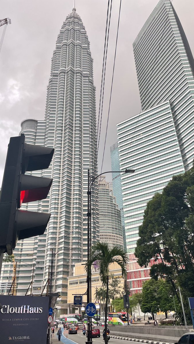 mayamaster's tweet photo. gm Singapore 

long day no coffee 

market is green, positive news 

and I seeking @WYdaGOAT https://t.co/kyt4TijbF9