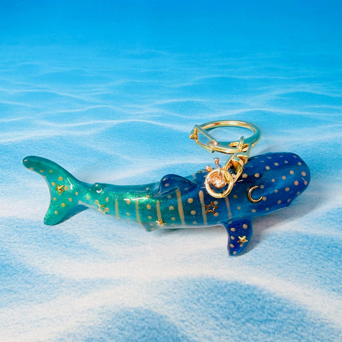 今日はグラデーションカラーのジンベエザメに挑戦しました🦈 とても