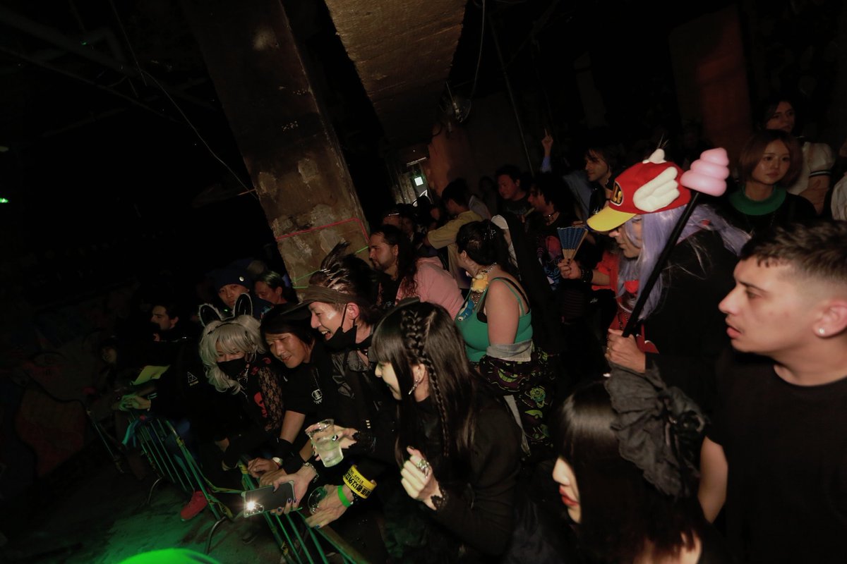 Dark_Dimension tweet media