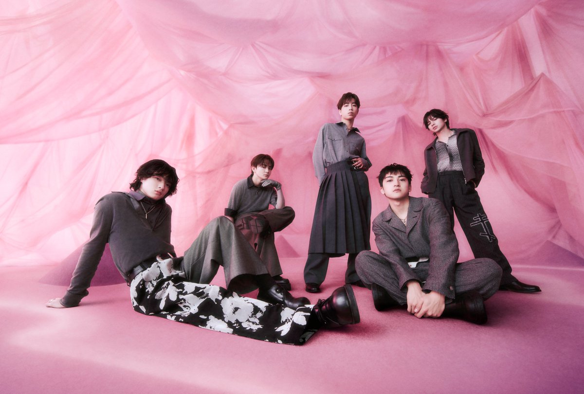 The light has turned green for STARGLOW. The rising group drops the cinematic “Green Light” music video, turning a standout THE LAST PIECE track into a powerful anthem about ambition, pressure, and chasing the future. #Starglow #GreenLight #JPop

➡️: ourdailynewsonline.com/2026/03/05/sta…