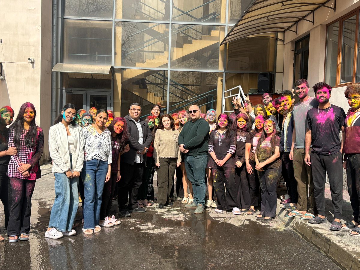 YSMUofficial's tweet photo. ✨On 4th of March, students gathered at the Zeytun Hostel of YSMU to celebrate Holi, the vibrant festival of colors, joy, and togetherness organised by the Student Parliament. 
🔗 https://t.co/f32Zrrq4Af https://t.co/xyFBdS3yLM