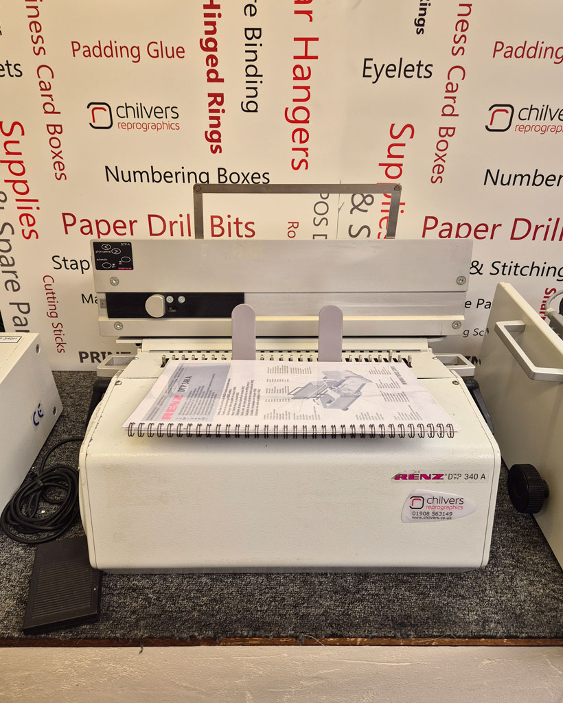 chilversrepro's tweet image. Used / Pre-owned Renz DTP-340A heavy duty electric #punchingmachine including a 2:1 oblong hole die for #wirebinding. 

Available for just £1950+vat, a huge saving of over £5k on the price of buying new! 👇
chilvers.co.uk/products/used-…

#renz #PaperPunch #usedmachine #printfinishing