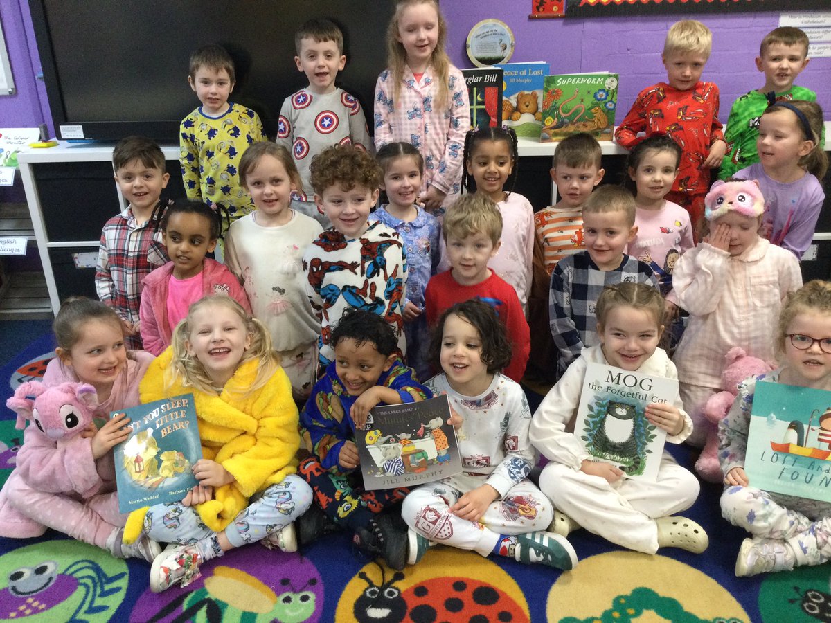 ourladyoflourd1's tweet image. Happy World Book Day from Elm Class! Our English Champions are organising all of our favourite books, ready for a day of story telling in our pyjamas! #OLOLEnglish #WorldBookDay2026 #WeLoveReading