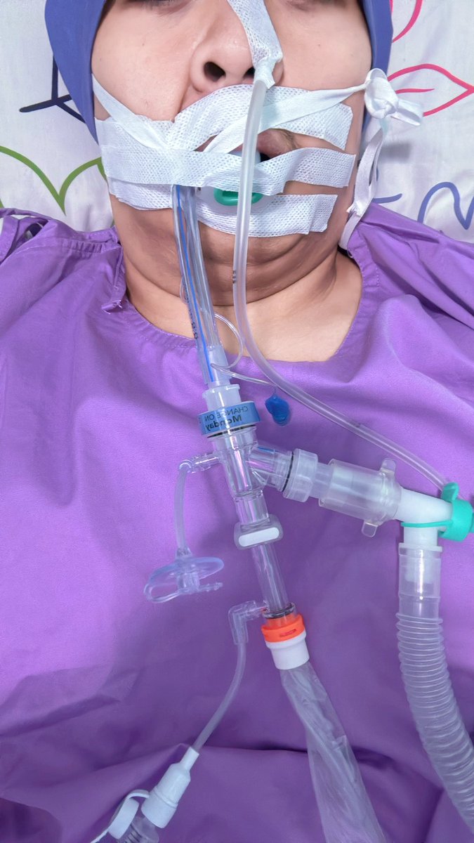 Patient-ICU tweet media