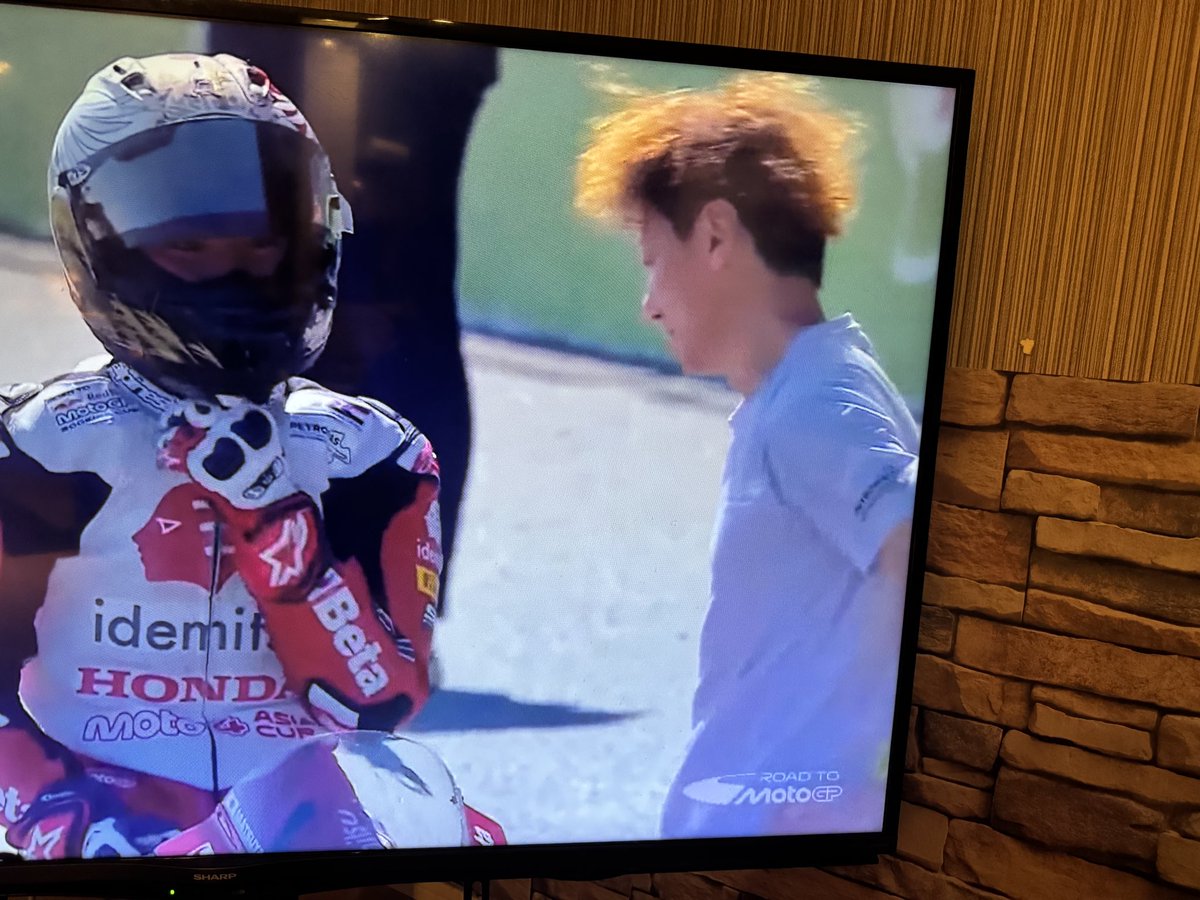 はやしまこと tweet media