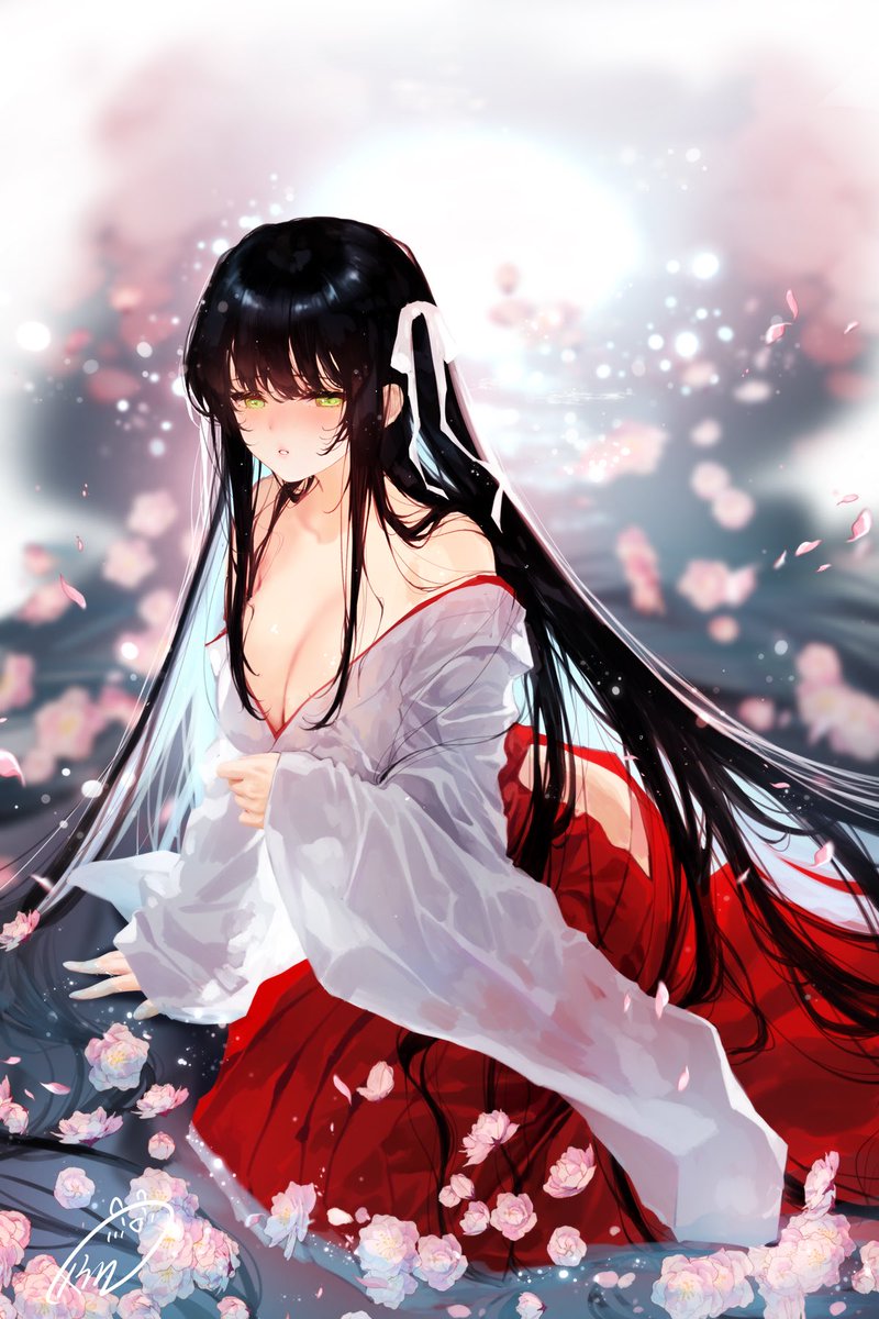 今日は巫女の日らしいので、
昔描いた巫女ちゃんをぺたり⛩️ 