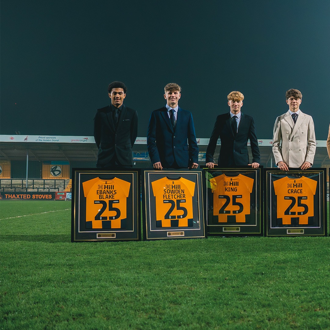CambridgeUtdFC's tweet photo. A special evening at the Terry Baker Academy Awards, celebrating the achievements of our scholars. 👏

🏆 Dan Herd – Most Improved
🏆 Lohan McDougald – Moment of the Season &amp; Scholar of the Year

The night ended with our U16s taking on West Ham at the Cledara Abbey.