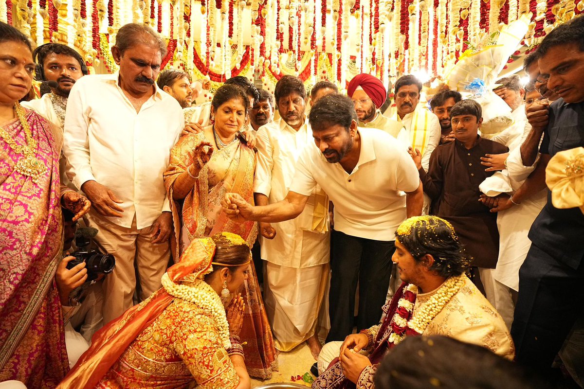 Chiru FC™ tweet media