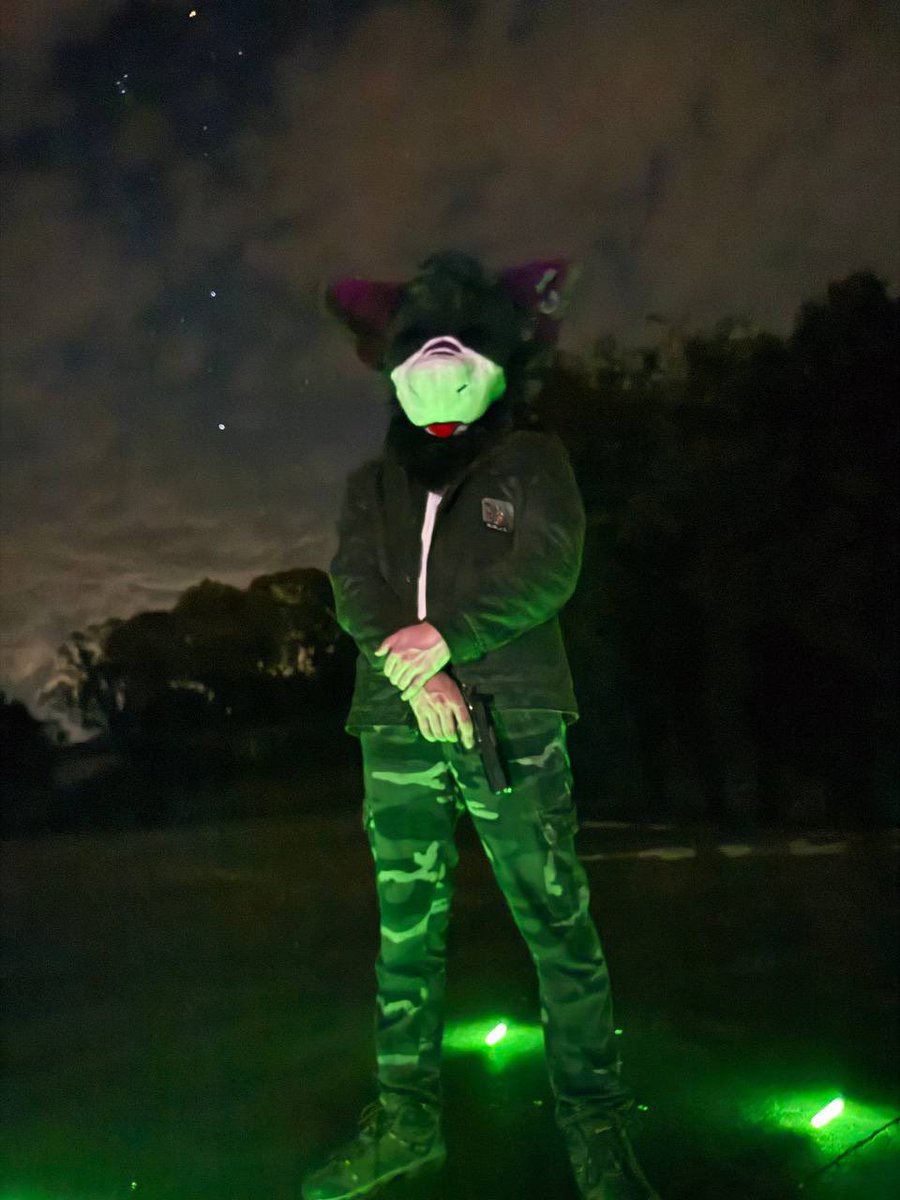 shay octavian tweet media