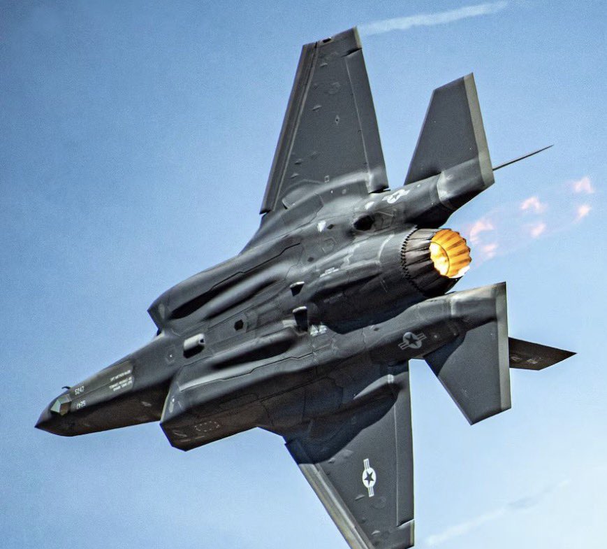 Delta9250 tweet media