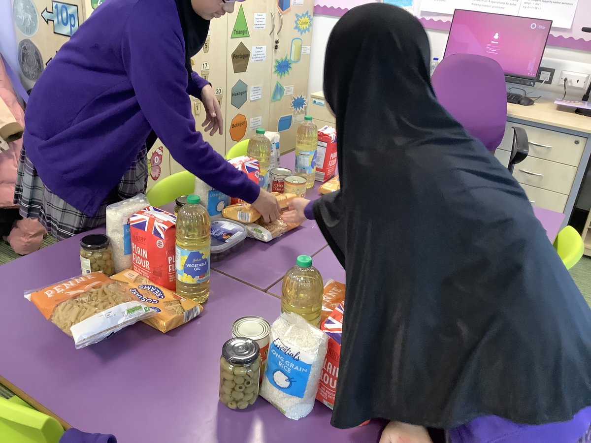 olive__preston's tweet photo. Well done to our children for preparing Ramadhaan Iftaar packs for our local community. #Ramadhaan2026 #KindnessMatters #TimeForGiving #Compassion #Leadership #PersonalDevelopment #Service #Teamwork #Ambition #Resptect #WeAreSTAR https://t.co/MhYLtWbd5i