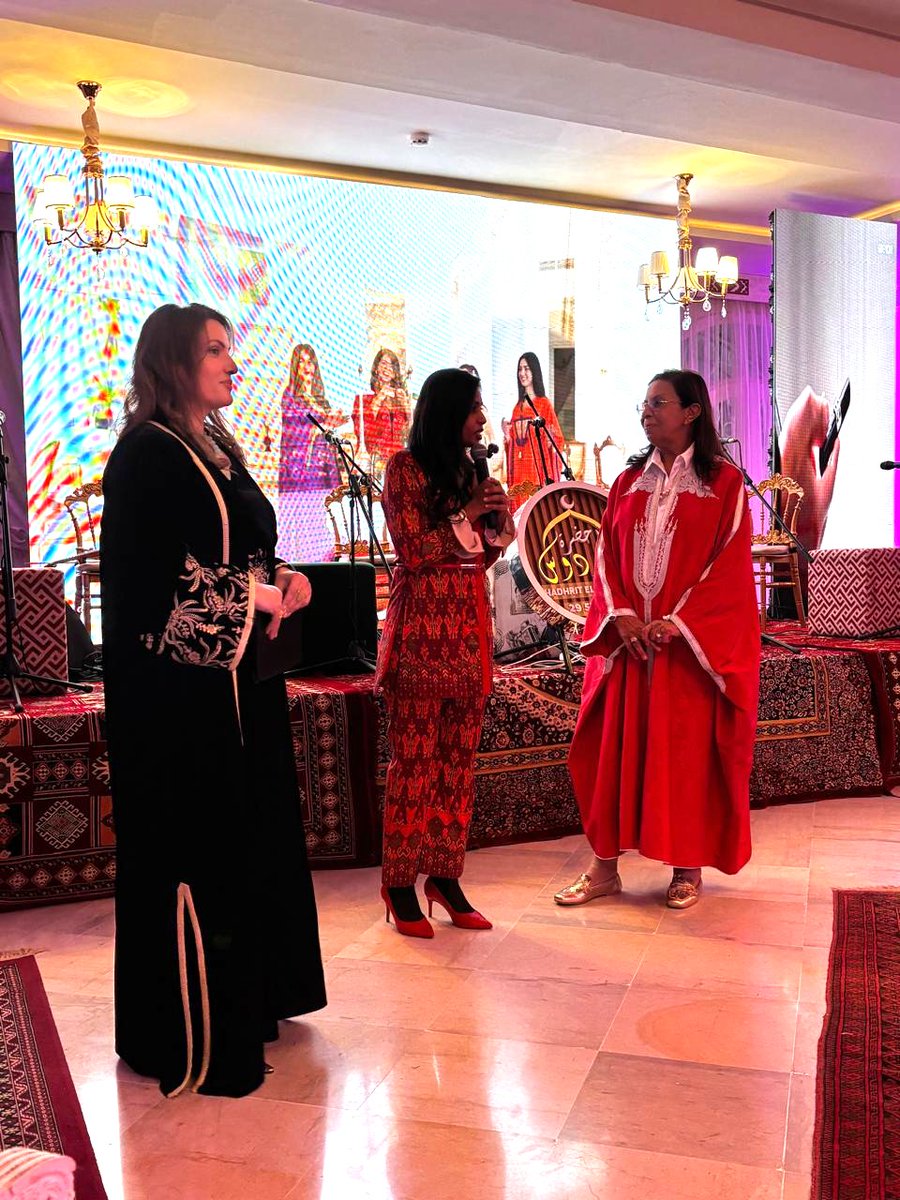 India in Tunisia tweet media